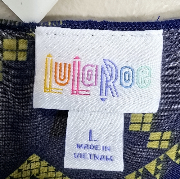 NWT LuLaRoe Monroe Kimono - Picture 6 of 9